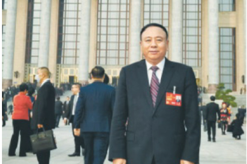 全國人大代表、九洲集團(tuán)董事長李寅：提高微電網(wǎng)利用率 推動(dòng)能源結(jié)構(gòu)轉(zhuǎn)型